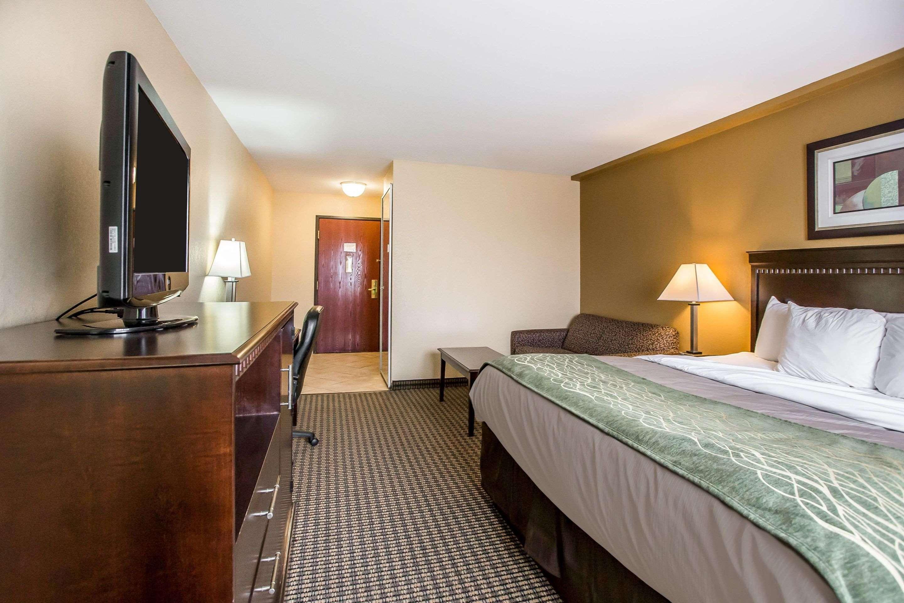 Econo Inn&suites Hotel Monroe